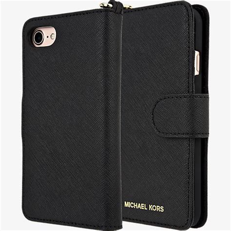 michael kors saffiano leather iphone review